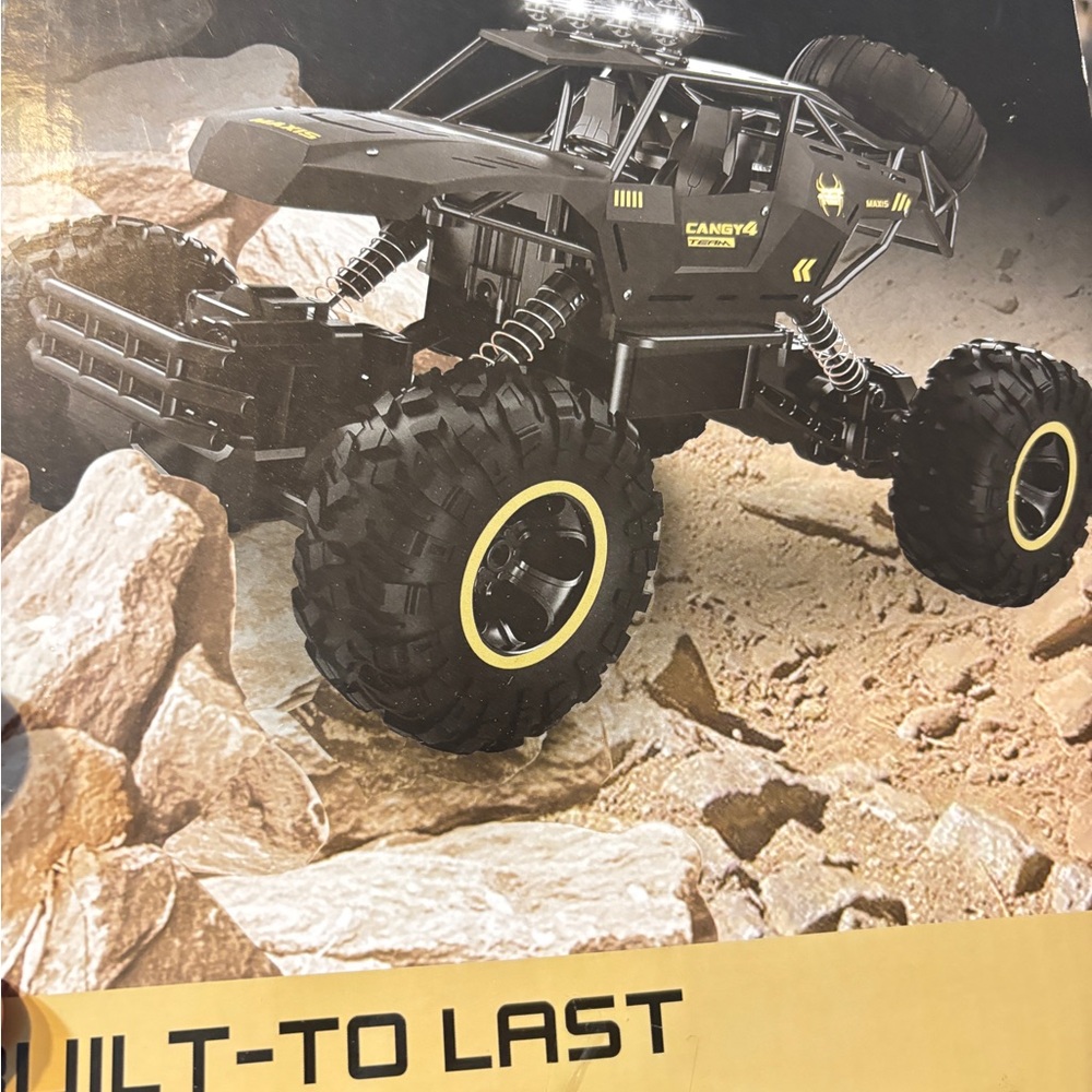 RC Cars Remote 1:12  Off-Road Monster RC Truck 4x4 All Terrain Metal Shell. New